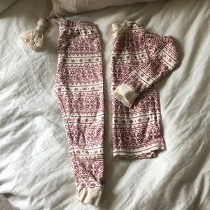 Burt’s Bees Christmas Pajama Set